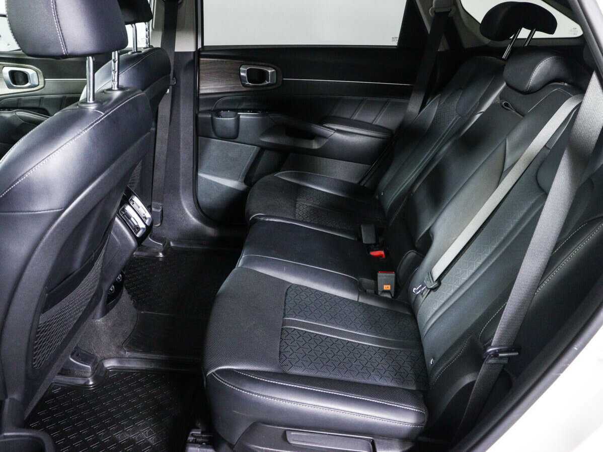 Kia Sorento с пробегом — 2020 год. Фото: #9