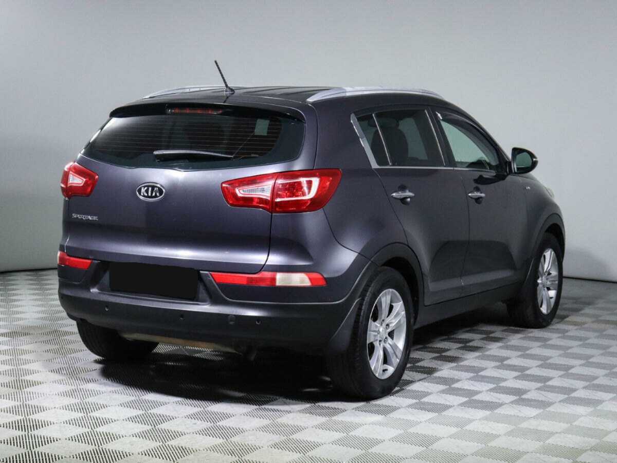 Kia Sportage с пробегом — 2010 год. Фото: #3