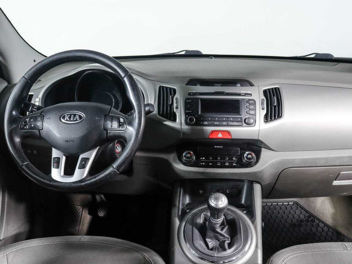 Kia Sportage с пробегом — 2010 год. Фото: #9