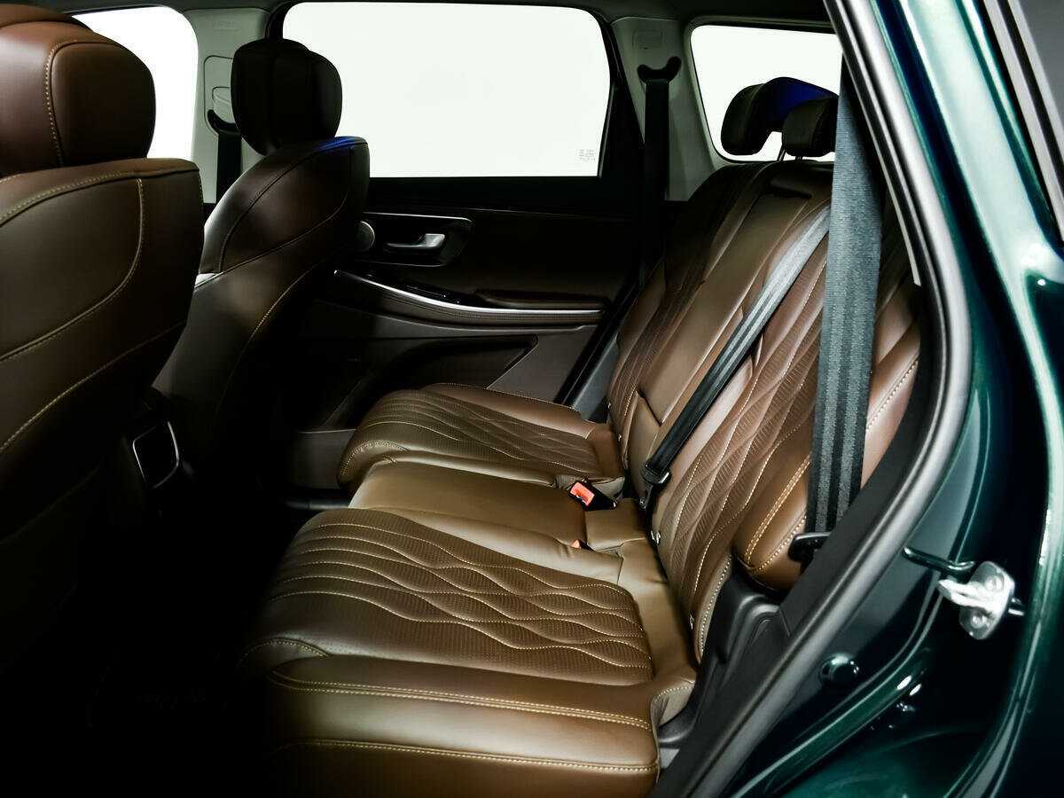 EXEED VX с пробегом — 2023 год. Фото: #11