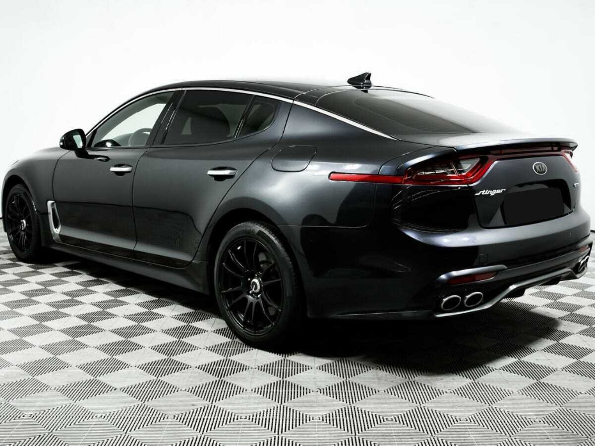 Kia Stinger с пробегом — 2018 год. Фото: #5
