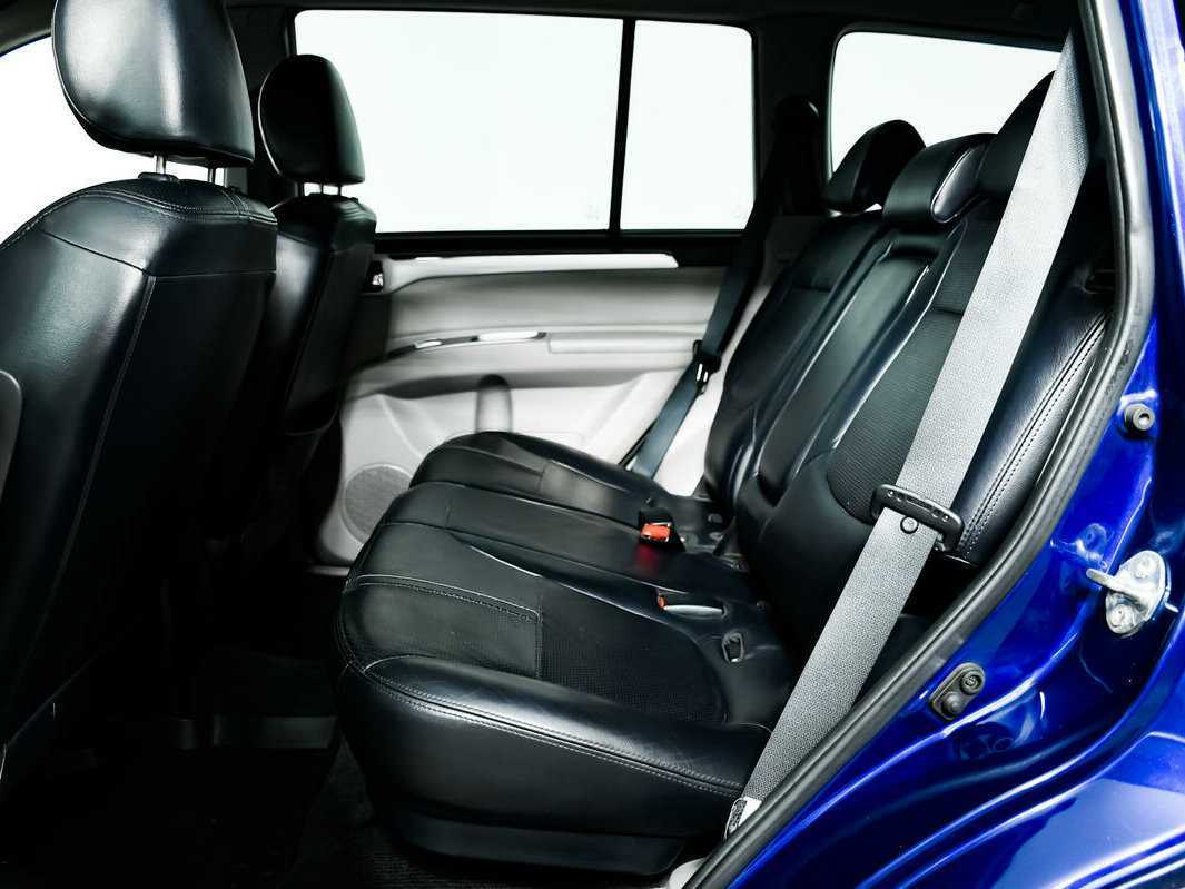 Mitsubishi Pajero Sport с пробегом — 2014 год. Фото: #11