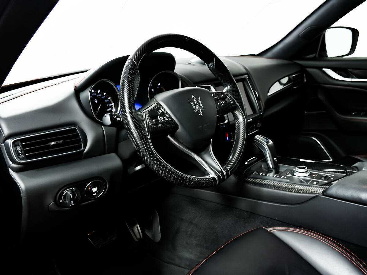 Maserati Levante с пробегом — 2019 год. Фото: #11