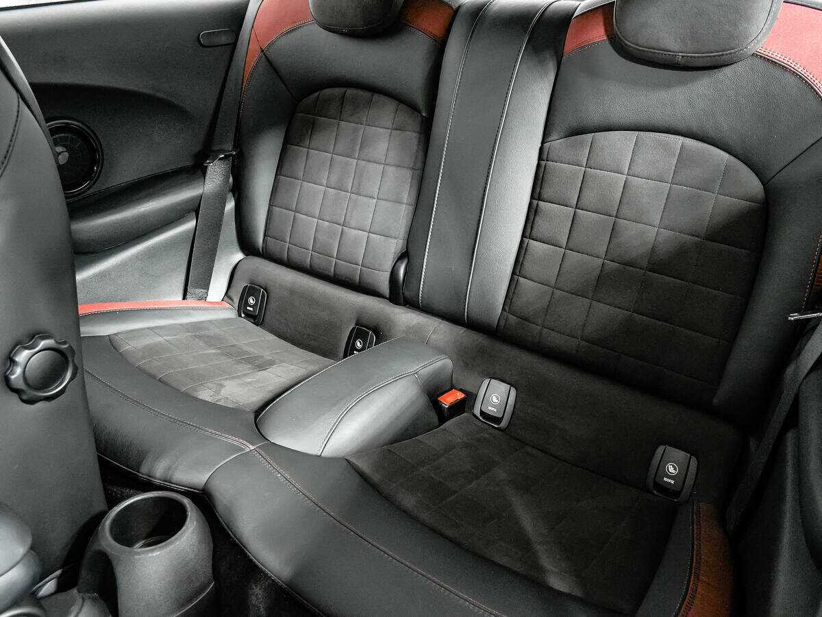 Mini Hatch с пробегом — 2018 год. Фото: #11