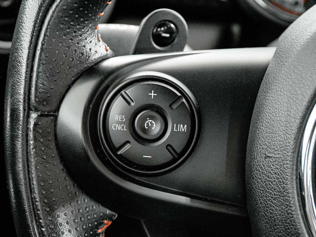 Mini Hatch с пробегом — 2018 год. Фото: #14