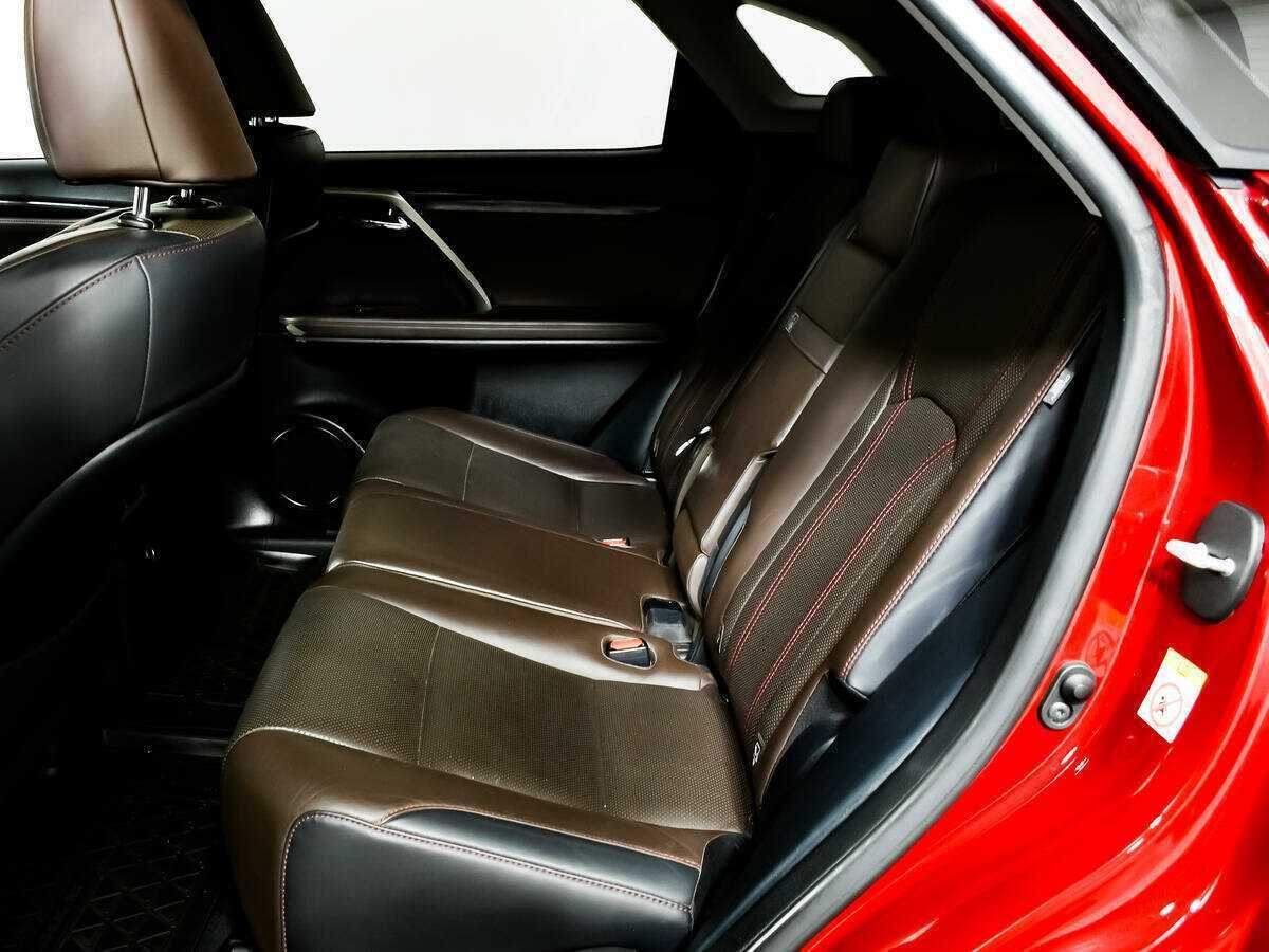 Lexus RX с пробегом — 2017 год. Фото: #11