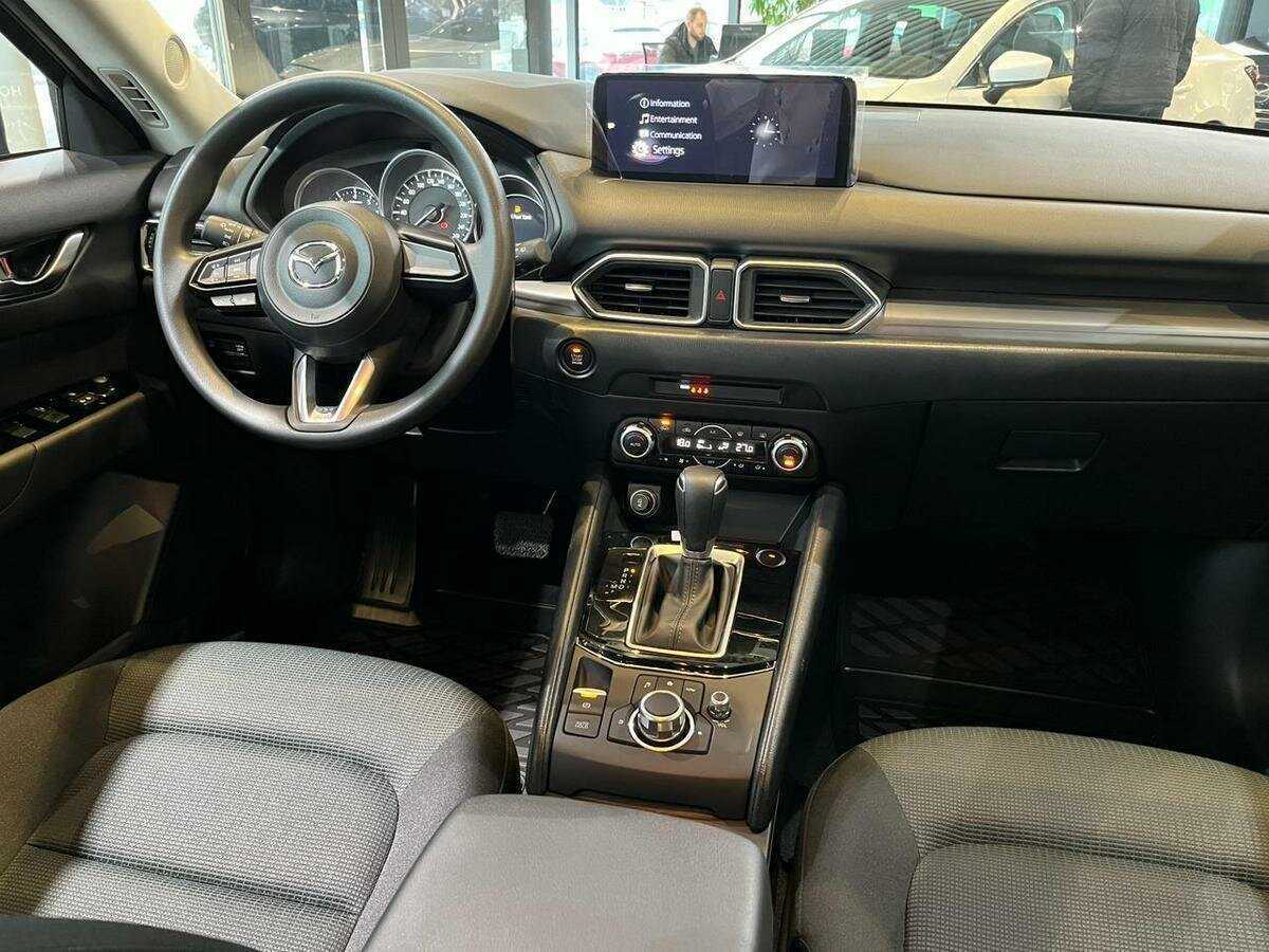 Mazda CX-5 с пробегом — 2024 год. Фото: #10