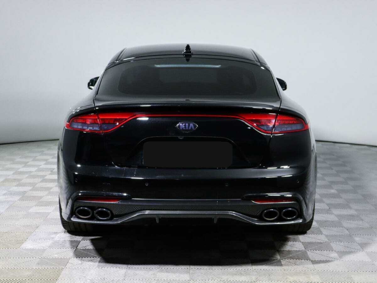 Kia Stinger с пробегом — 2021 год. Фото: #4