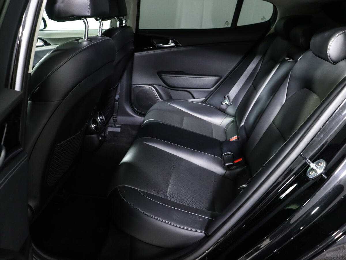 Kia Stinger с пробегом — 2021 год. Фото: #7