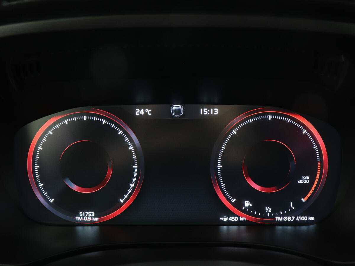 Volvo XC60 с пробегом — 2020 год. Фото: #10