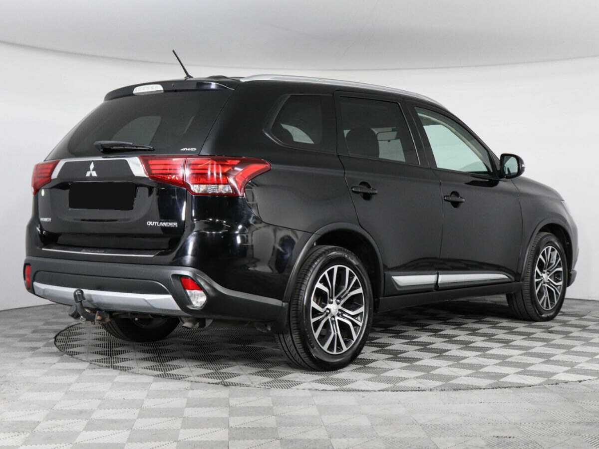 Mitsubishi Outlander с пробегом — 2016 год. Фото: #4