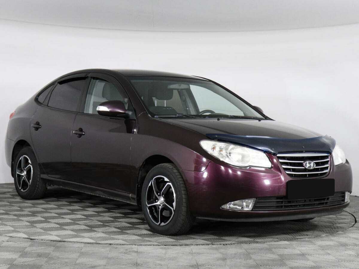 Hyundai Elantra с пробегом — 2010 год. Фото: #1