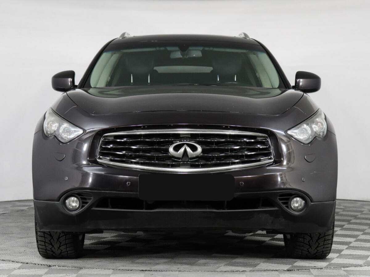 Infiniti FX с пробегом — 2010 год. Фото: #1
