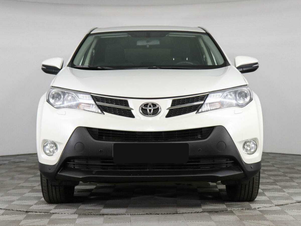 Toyota RAV4 с пробегом — 2014 год. Фото: #1