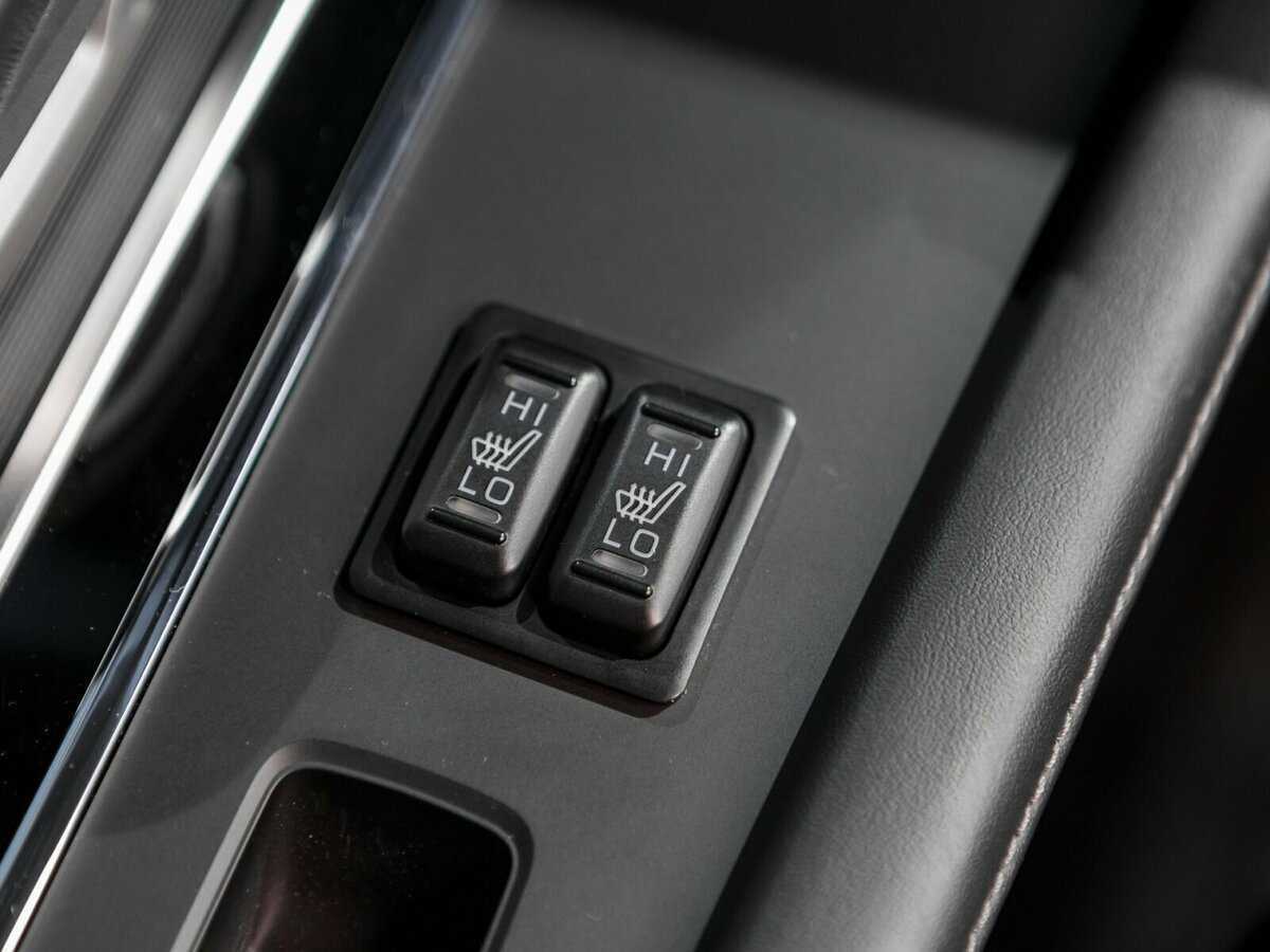 Mitsubishi Outlander с пробегом — 2023 год. Фото: #23