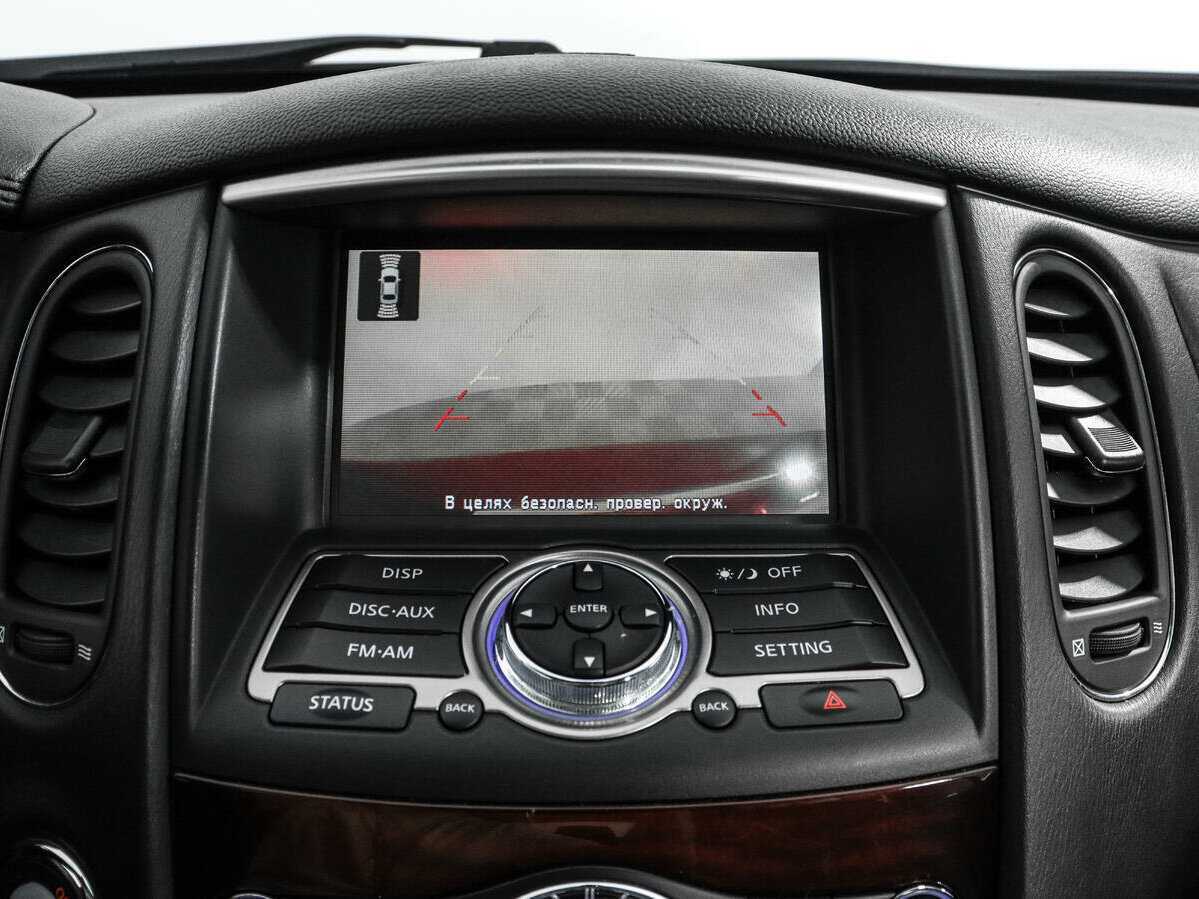 Infiniti QX50 с пробегом — 2015 год. Фото: #19