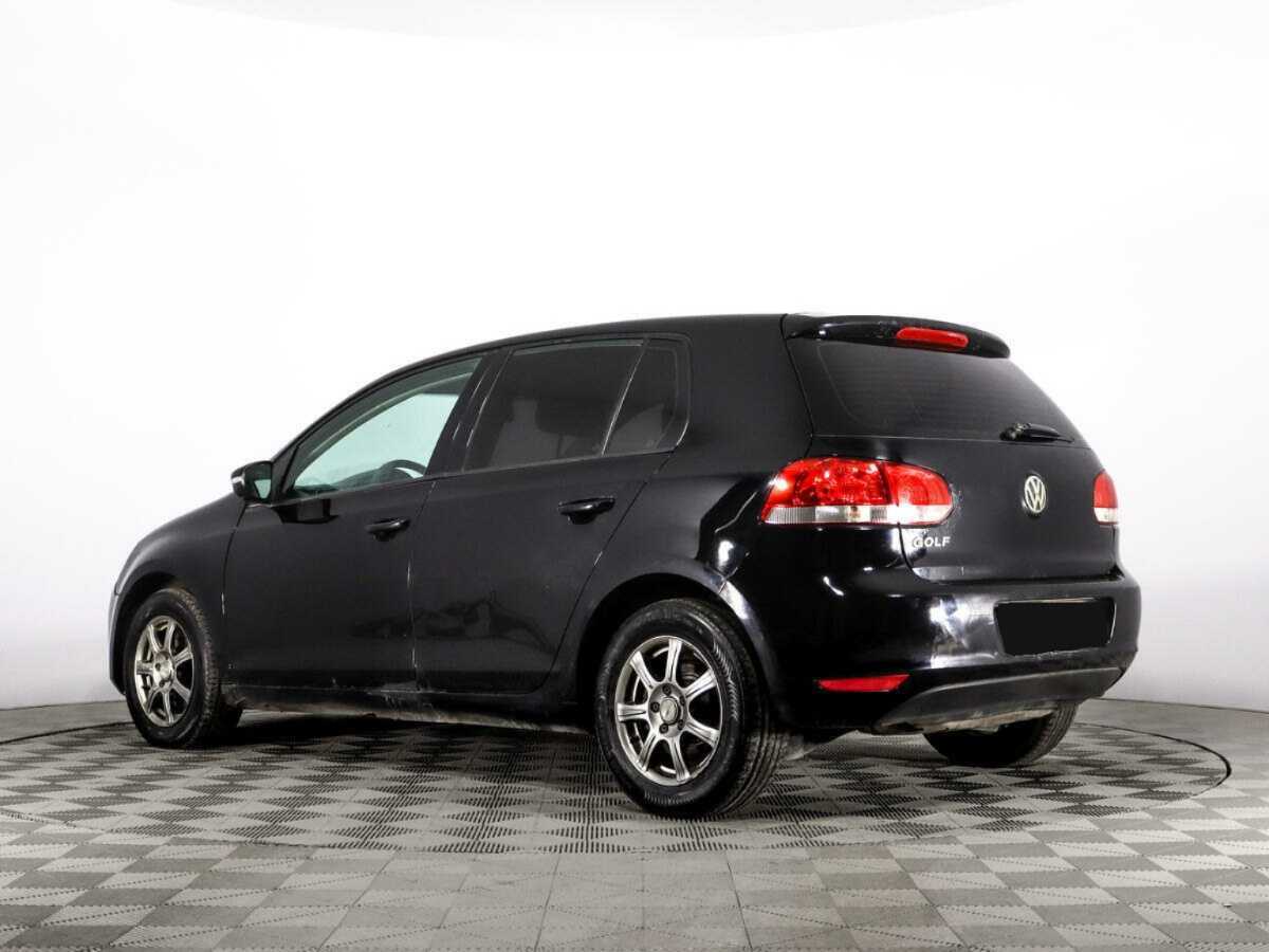 Volkswagen Golf с пробегом — 2009 год. Фото: #6