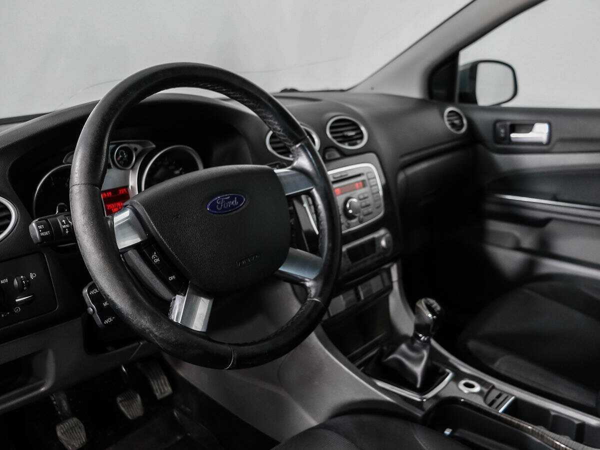 Ford Focus с пробегом — 2008 год. Фото: #8