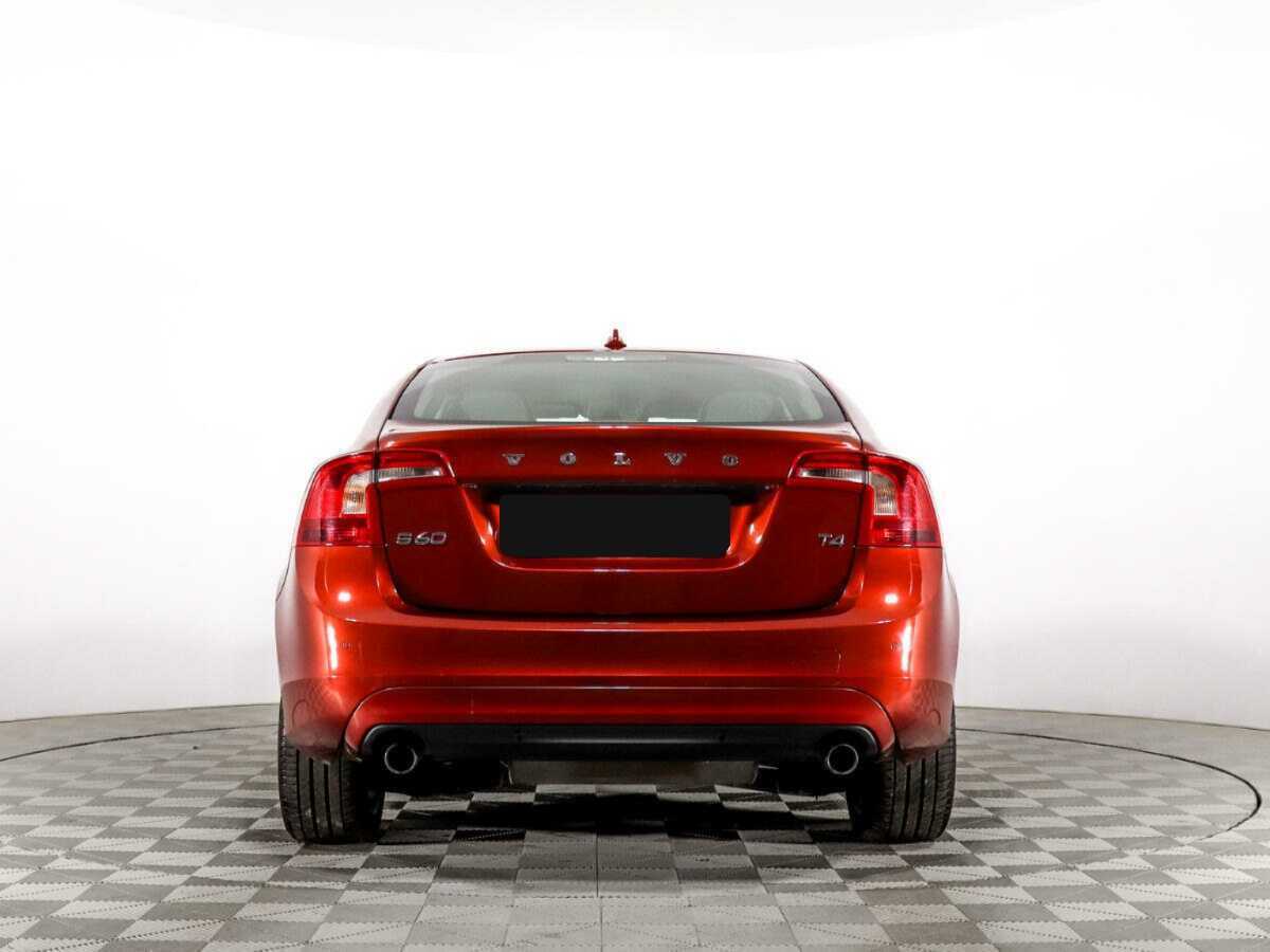 Volvo S60 с пробегом — 2014 год. Фото: #5