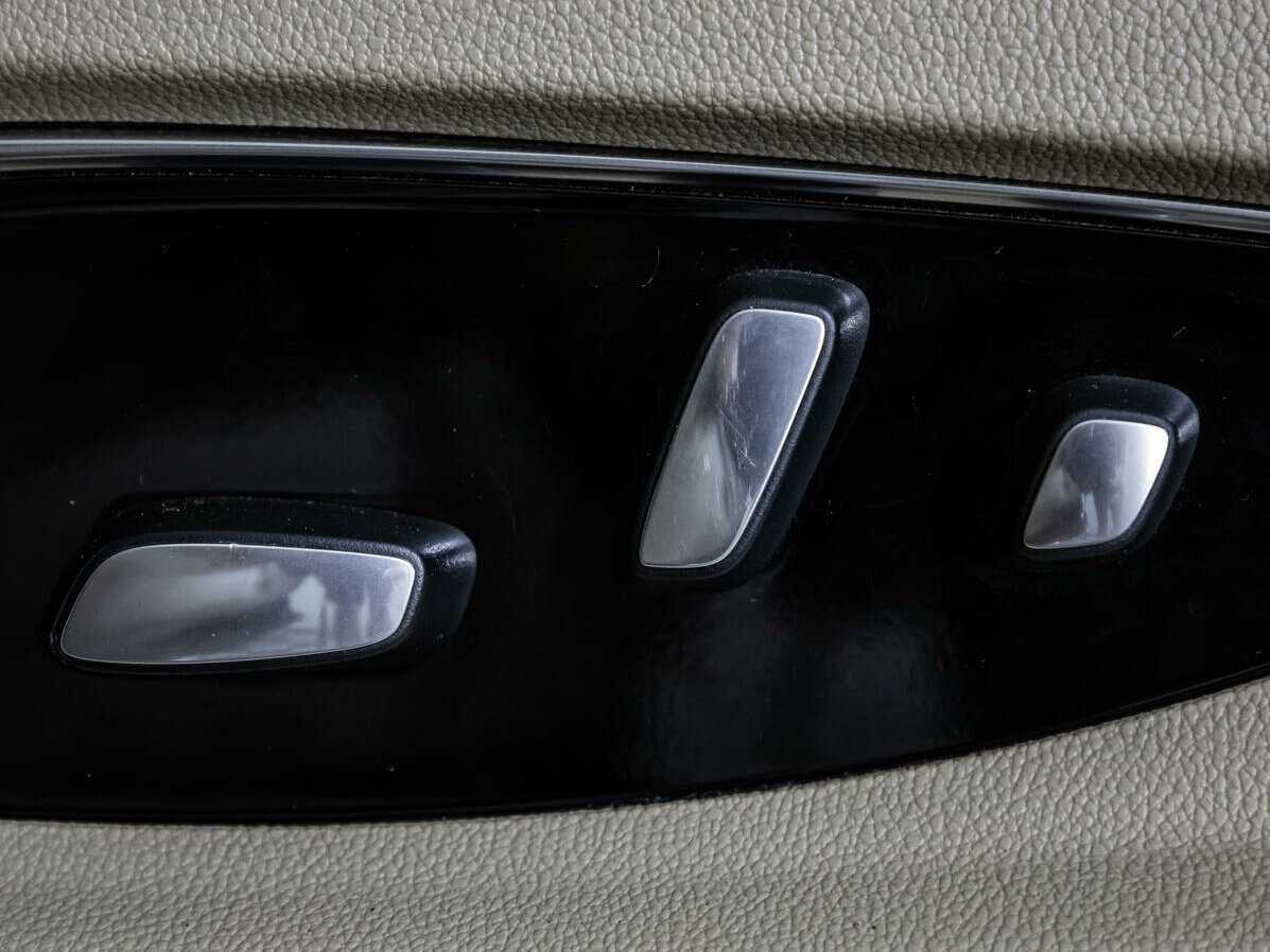 Cadillac Escalade с пробегом — 2018 год. Фото: #21