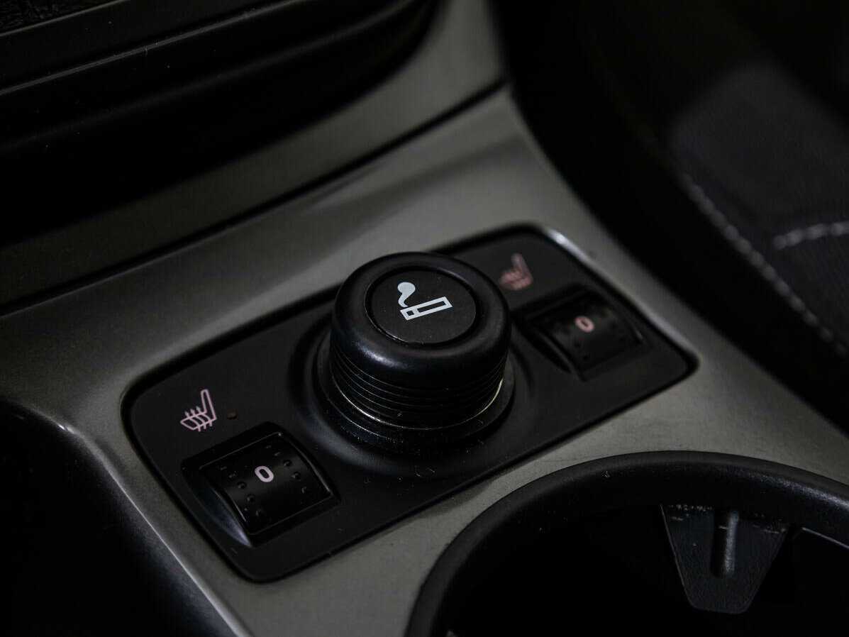 Ford Kuga с пробегом — 2014 год. Фото: #18