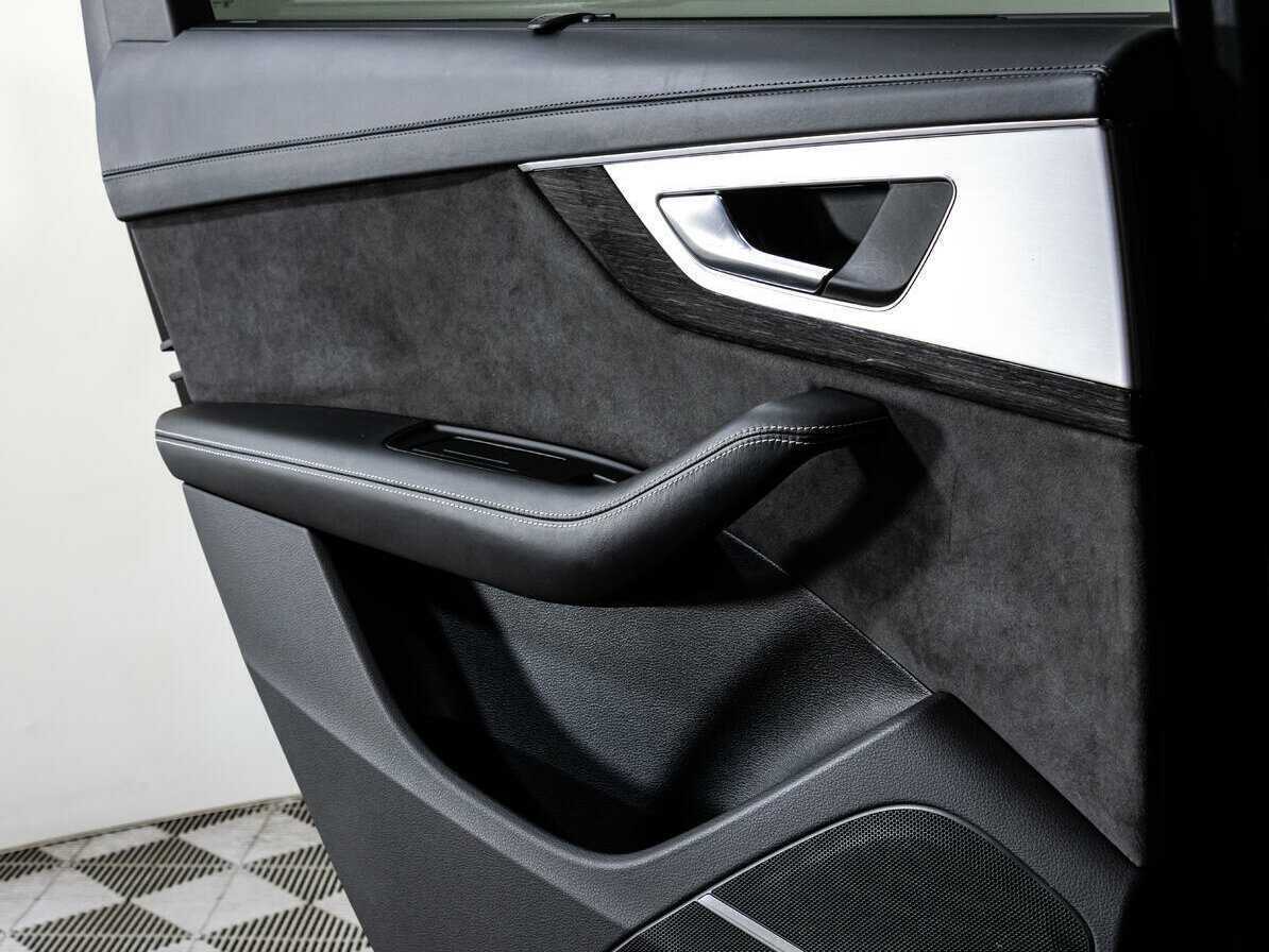 Audi Q7 с пробегом — 2015 год. Фото: #25