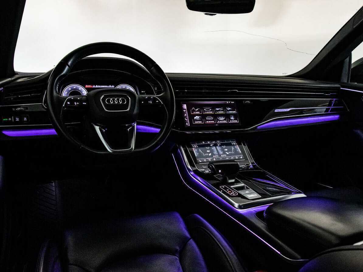Audi Q8 с пробегом — 2018 год. Фото: #9