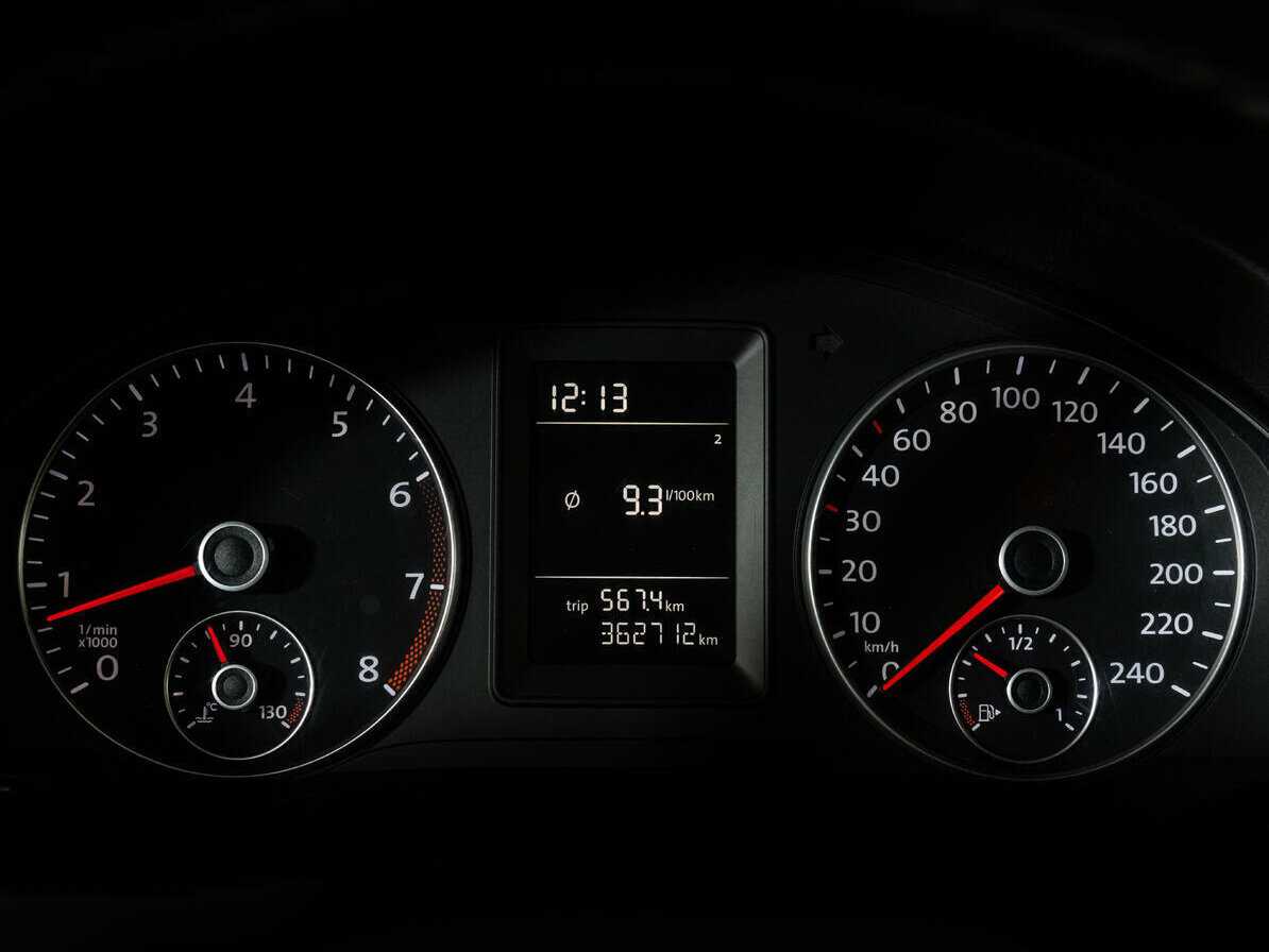 Volkswagen Golf Plus с пробегом — 2009 год. Фото: #16