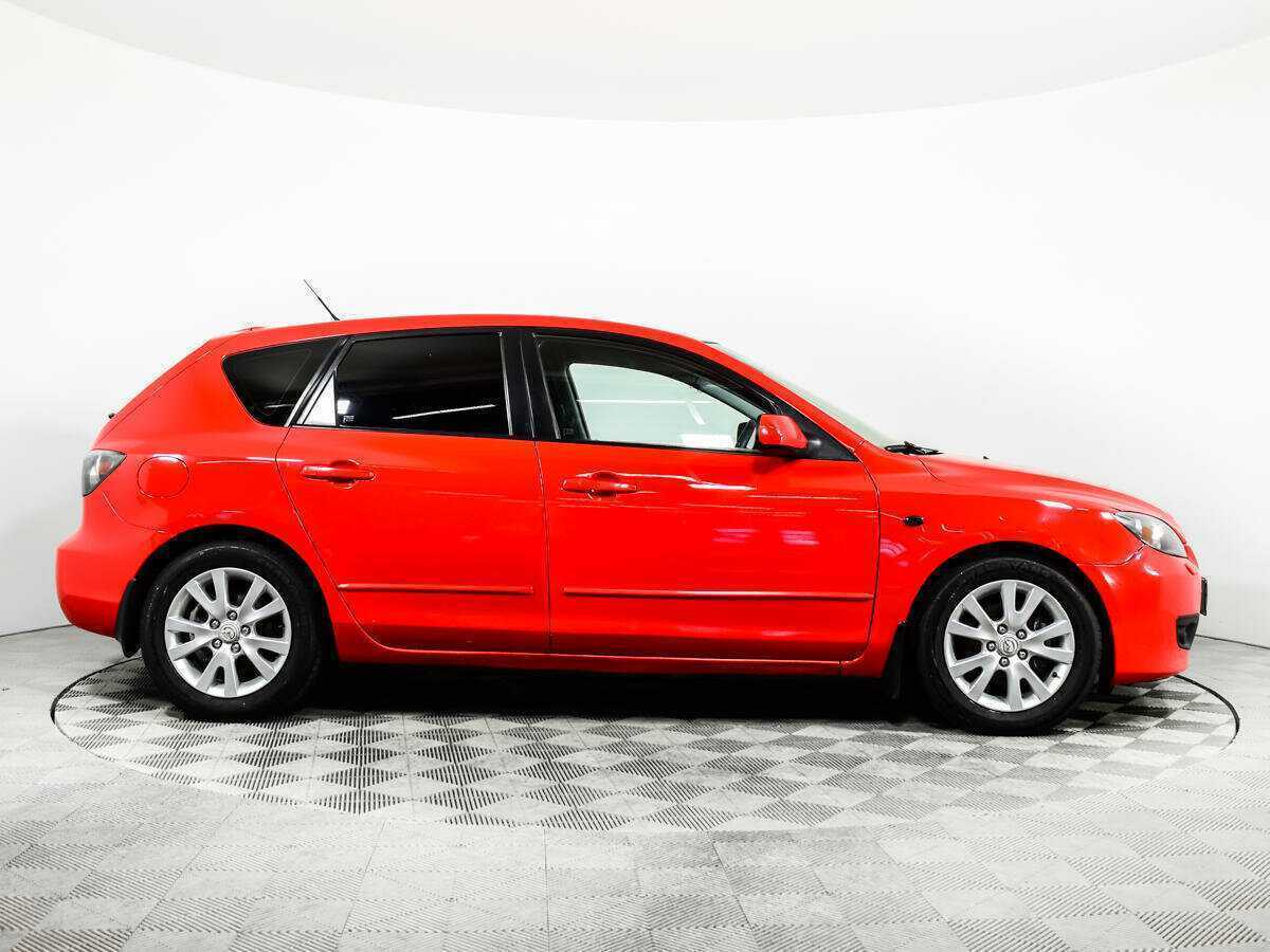 Mazda 3 с пробегом — 2007 год. Фото: #3