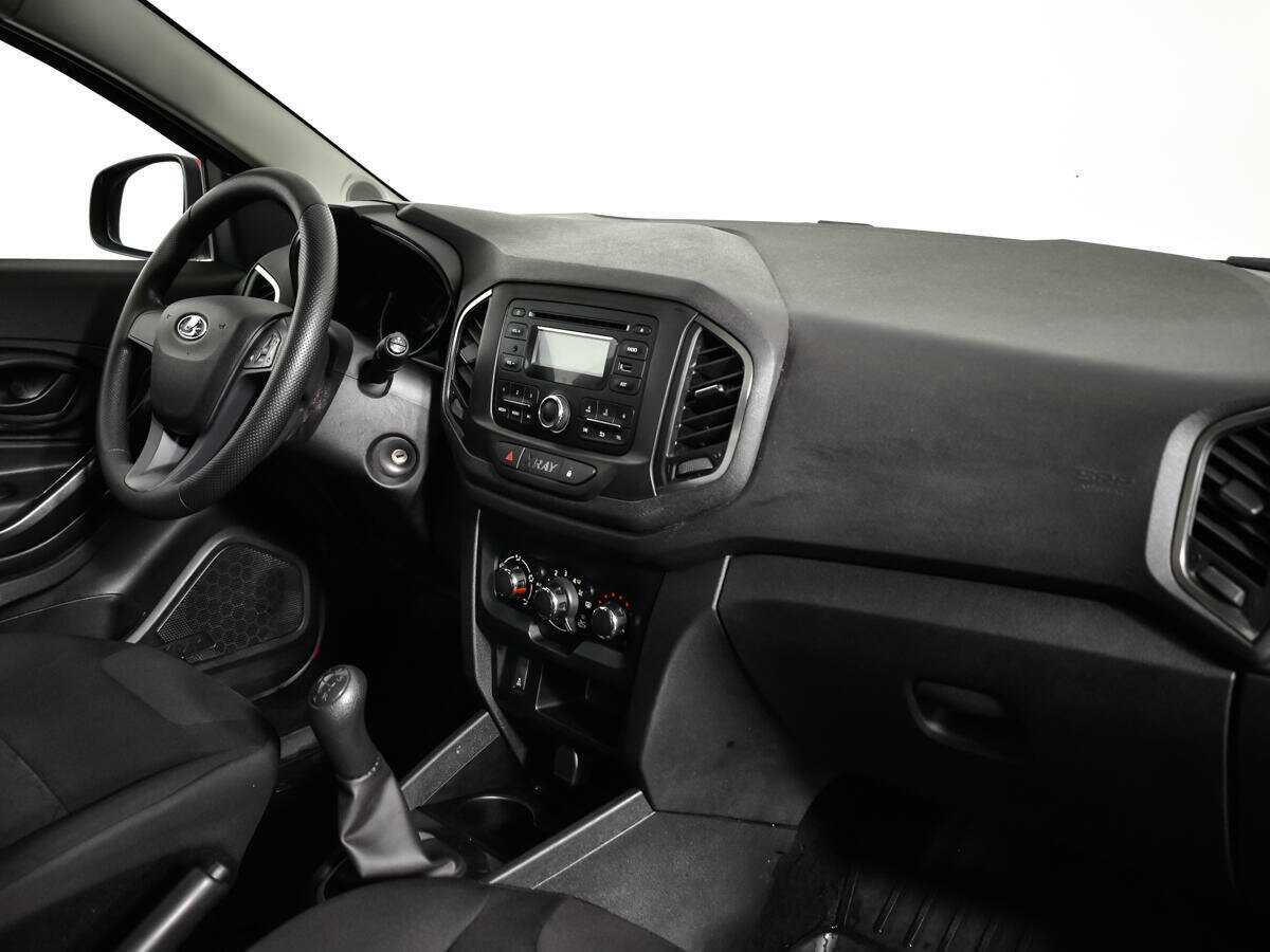 Lada (ВАЗ) XRAY с пробегом — 2017 год. Фото: #8