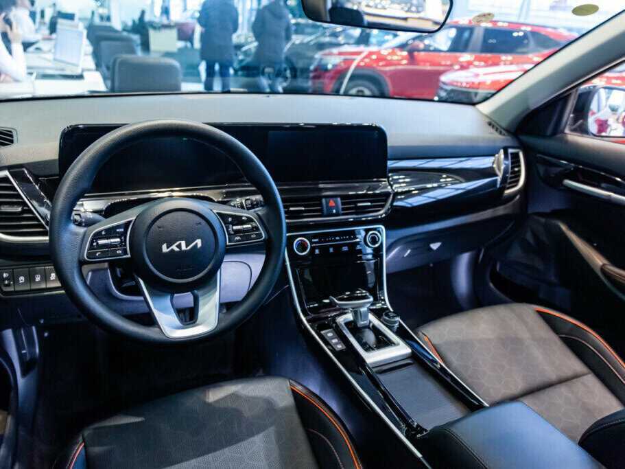 Kia Seltos с пробегом — 2024 год. Фото: #6