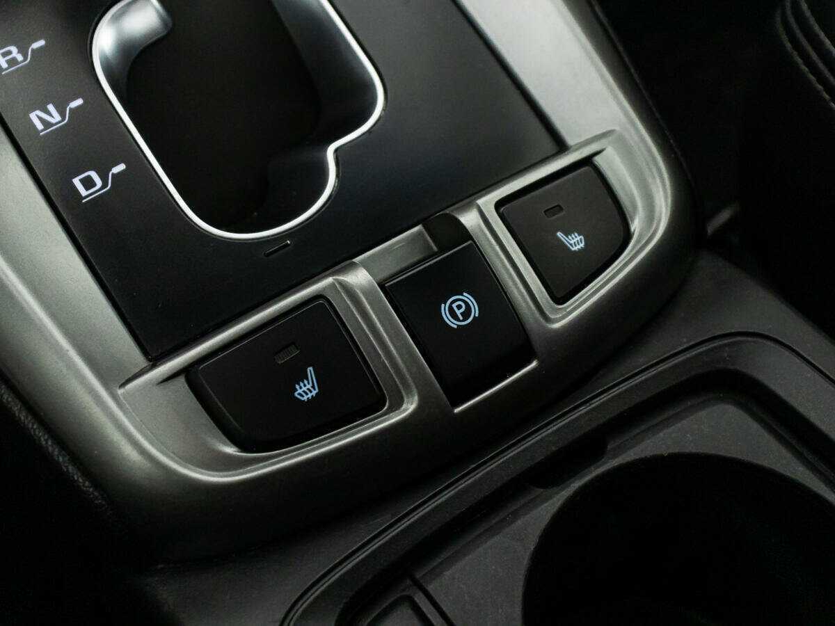 Chevrolet Captiva с пробегом — 2012 год. Фото: #16