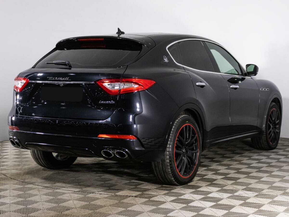 Maserati Levante с пробегом — 2017 год. Фото: #4