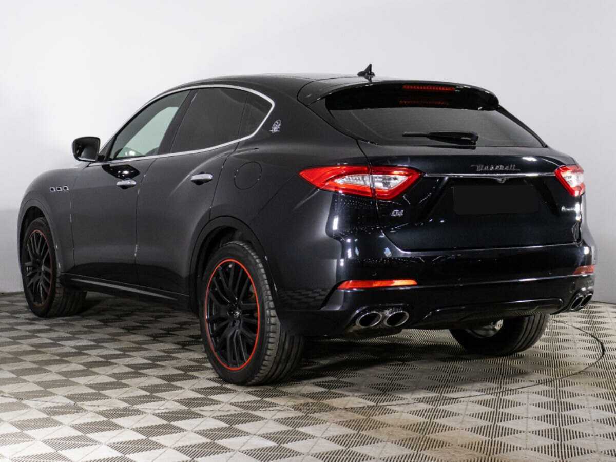 Maserati Levante с пробегом — 2017 год. Фото: #6