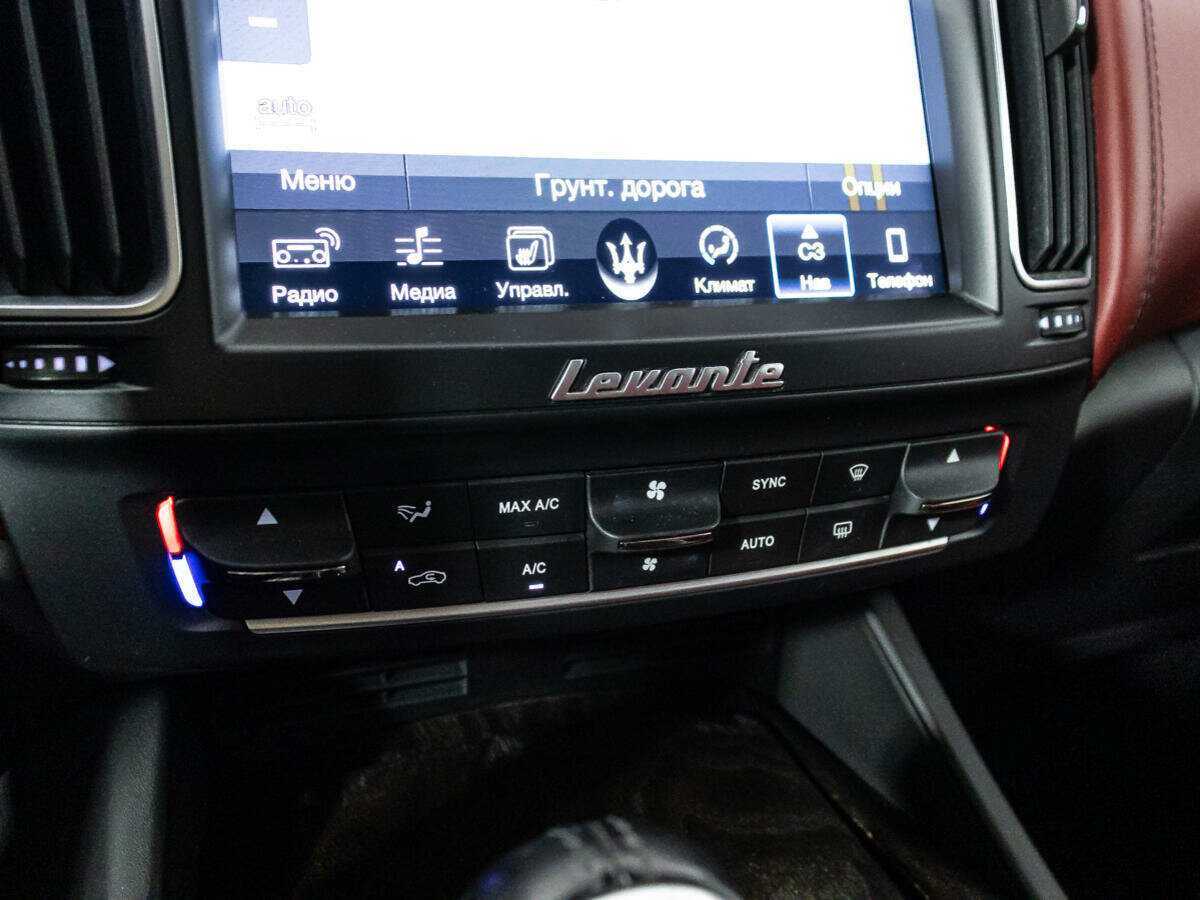 Maserati Levante с пробегом — 2017 год. Фото: #15