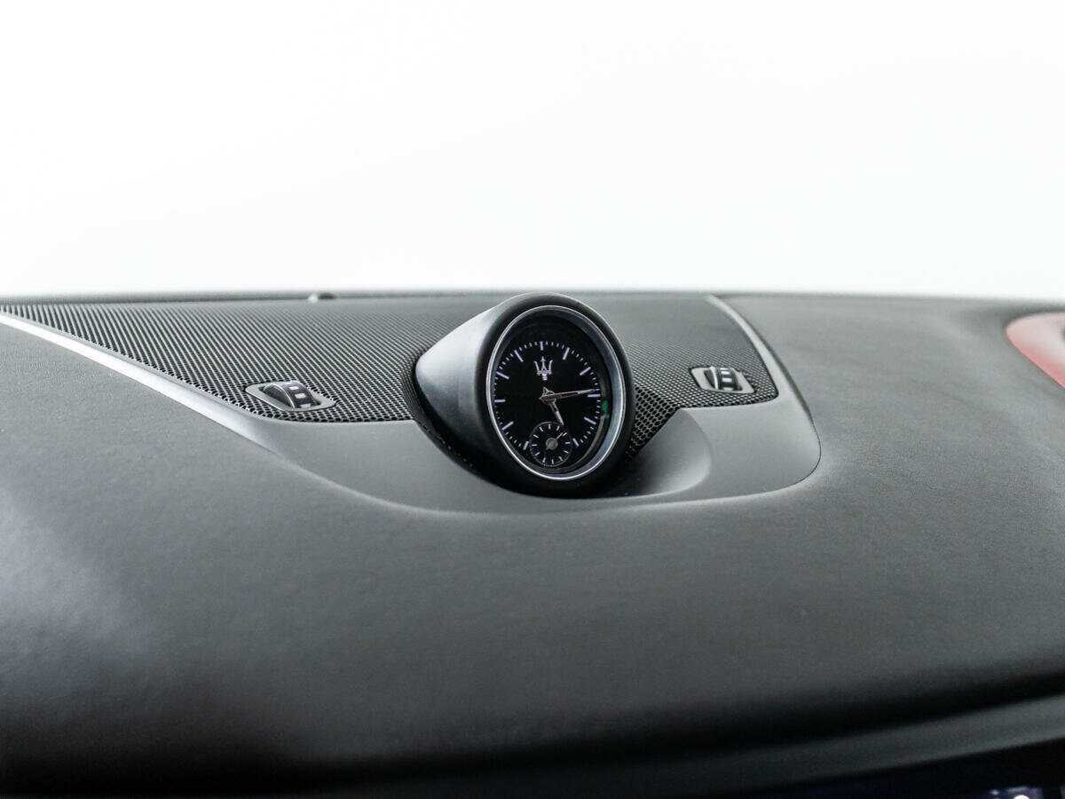 Maserati Levante с пробегом — 2017 год. Фото: #17