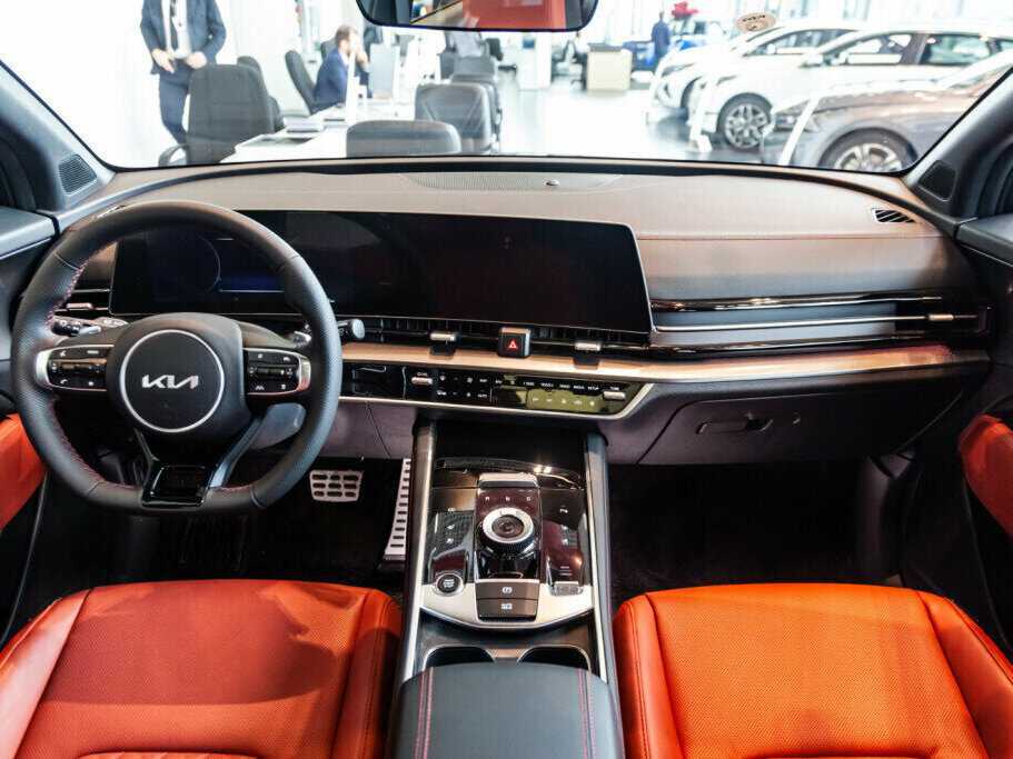 Kia Sportage с пробегом — 2024 год. Фото: #9