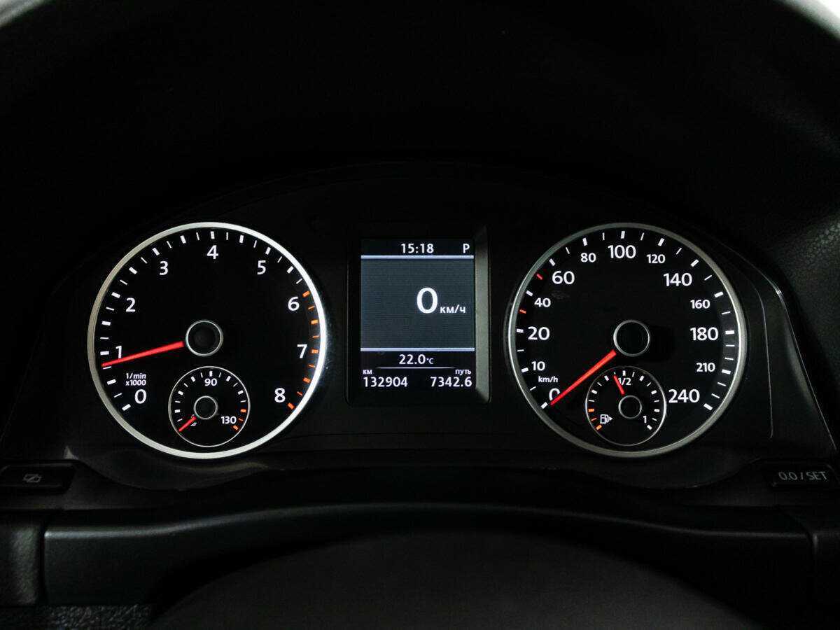 Volkswagen Tiguan с пробегом — 2012 год. Фото: #11