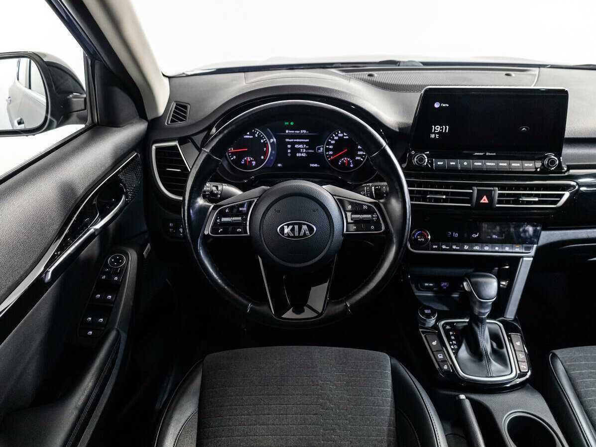 Kia Seltos с пробегом — 2020 год. Фото: #12