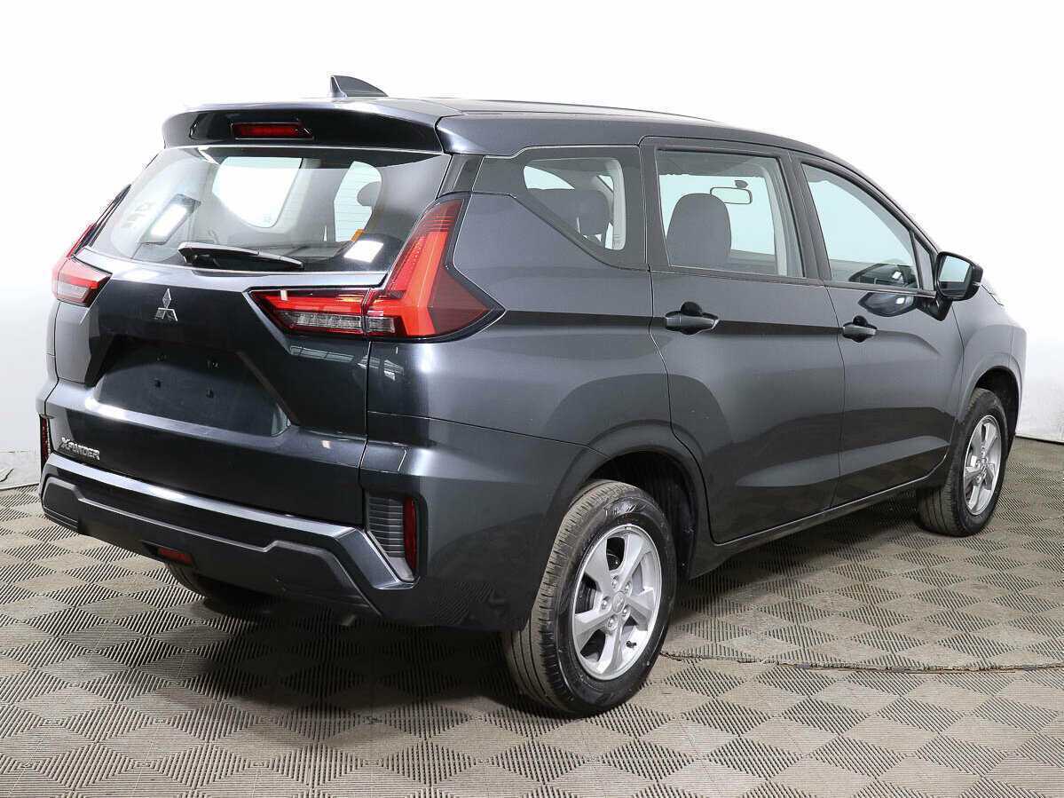 Mitsubishi Xpander с пробегом — 2023 год. Фото: #3