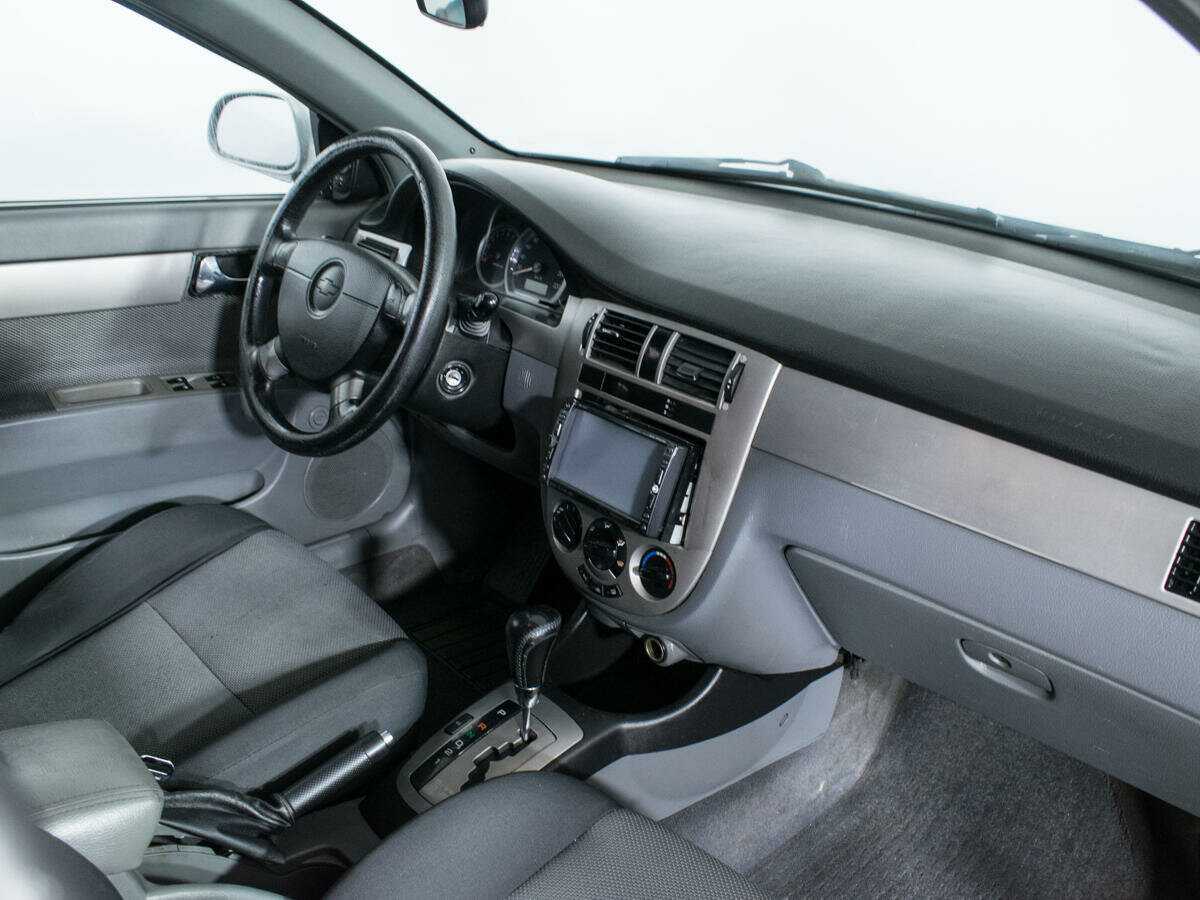 Chevrolet Lacetti с пробегом — 2008 год. Фото: #8