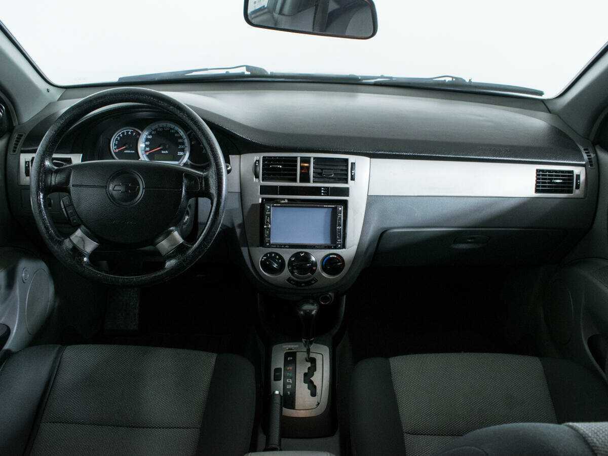 Chevrolet Lacetti с пробегом — 2008 год. Фото: #11