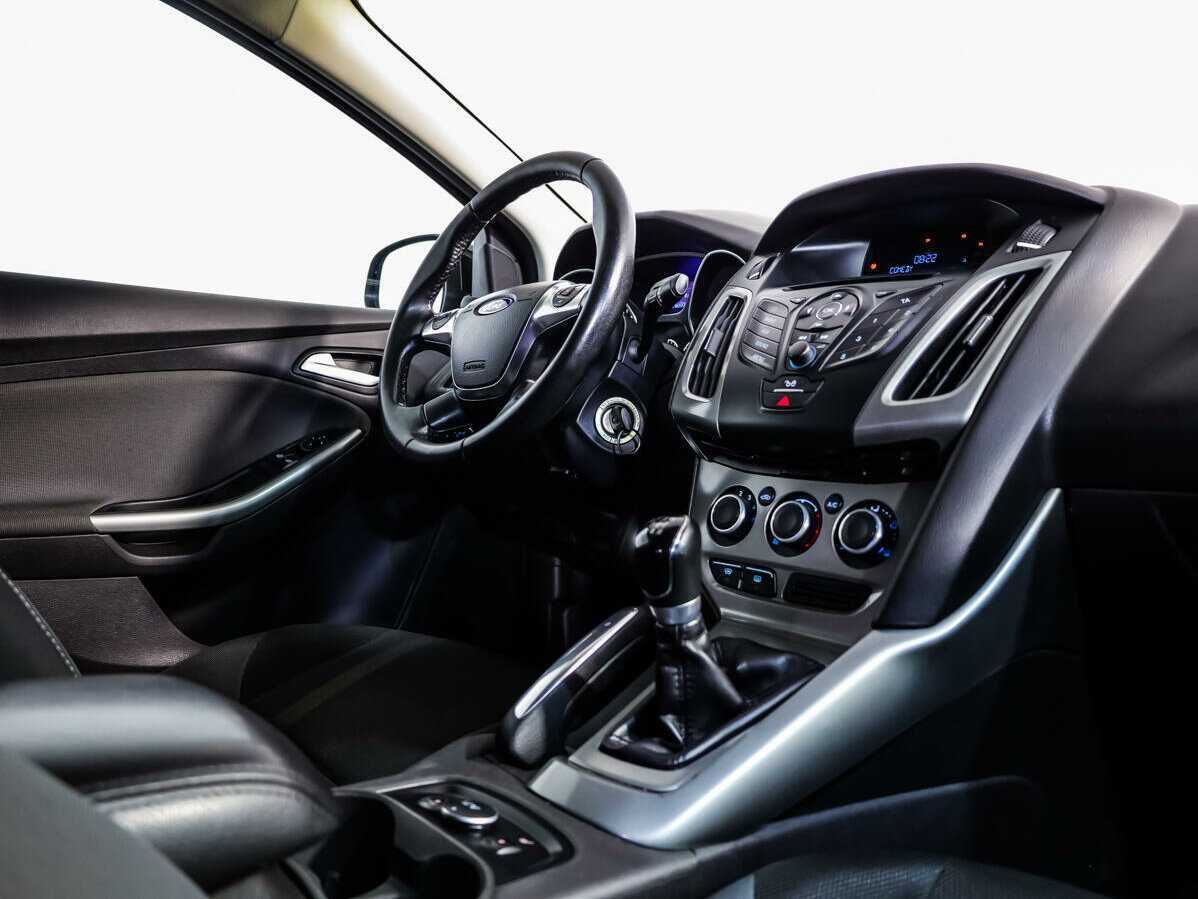 Ford Focus с пробегом — 2013 год. Фото: #6