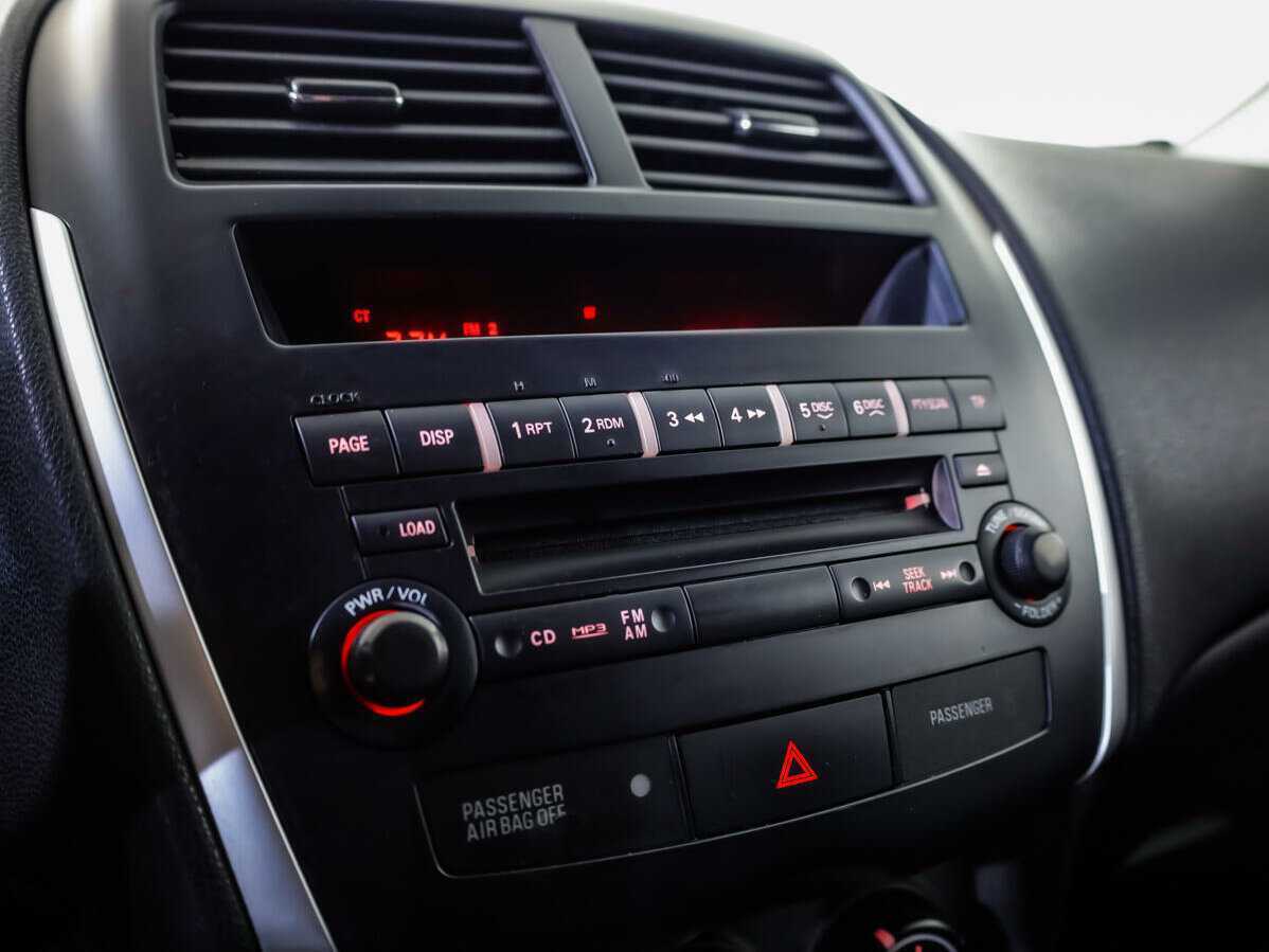 Mitsubishi ASX с пробегом — 2010 год. Фото: #11