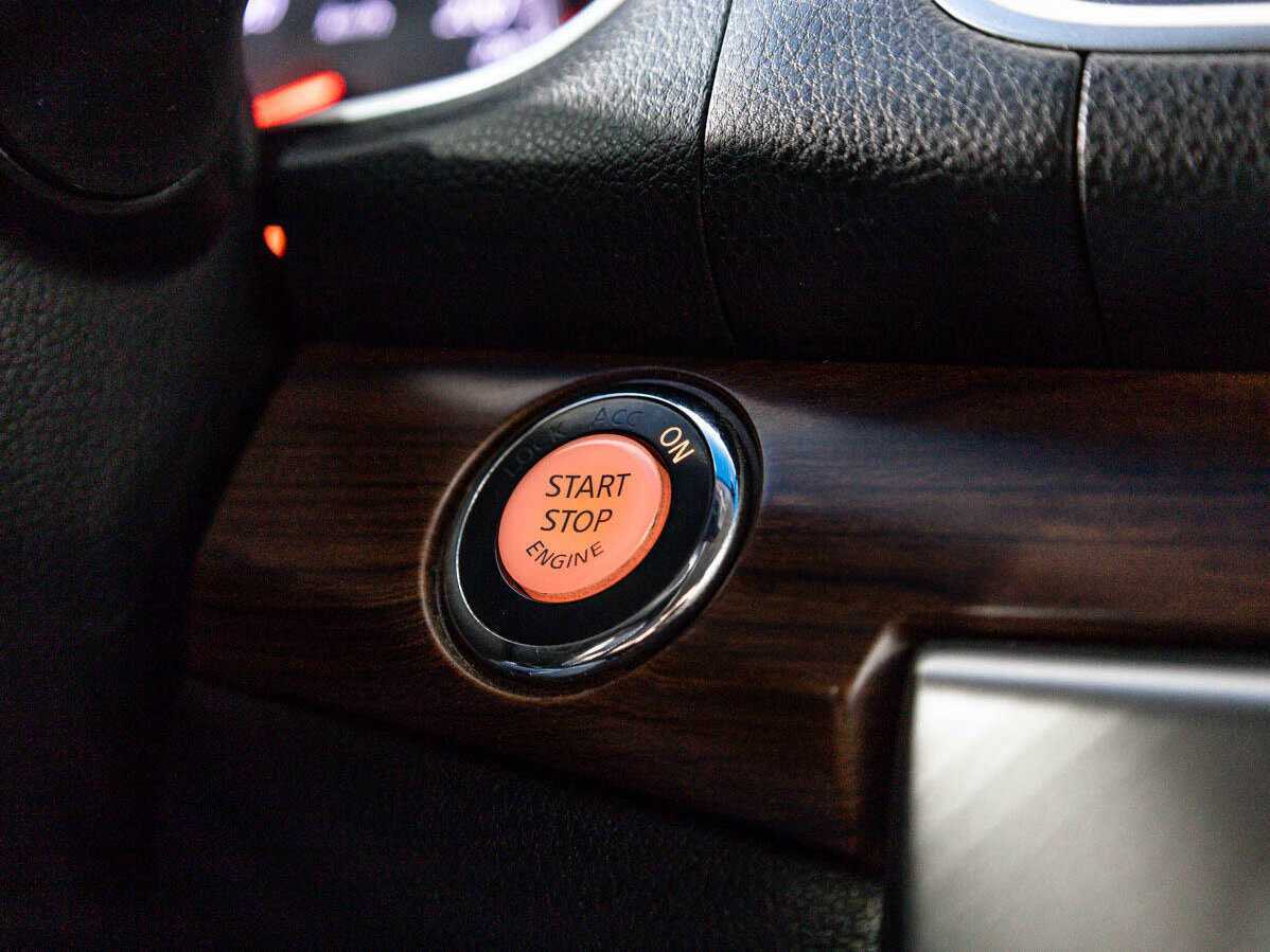 Nissan Teana с пробегом — 2011 год. Фото: #16