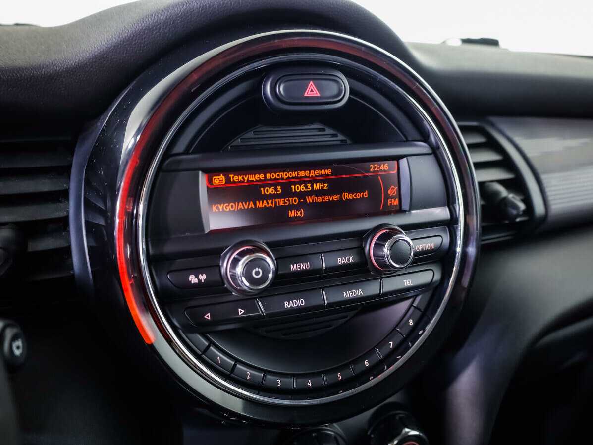 Mini Hatch с пробегом — 2015 год. Фото: #11