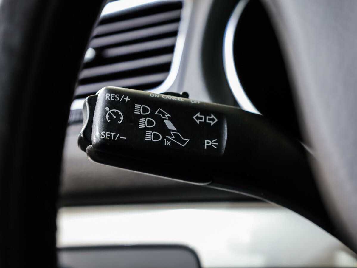 Volkswagen Golf с пробегом — 2012 год. Фото: #15