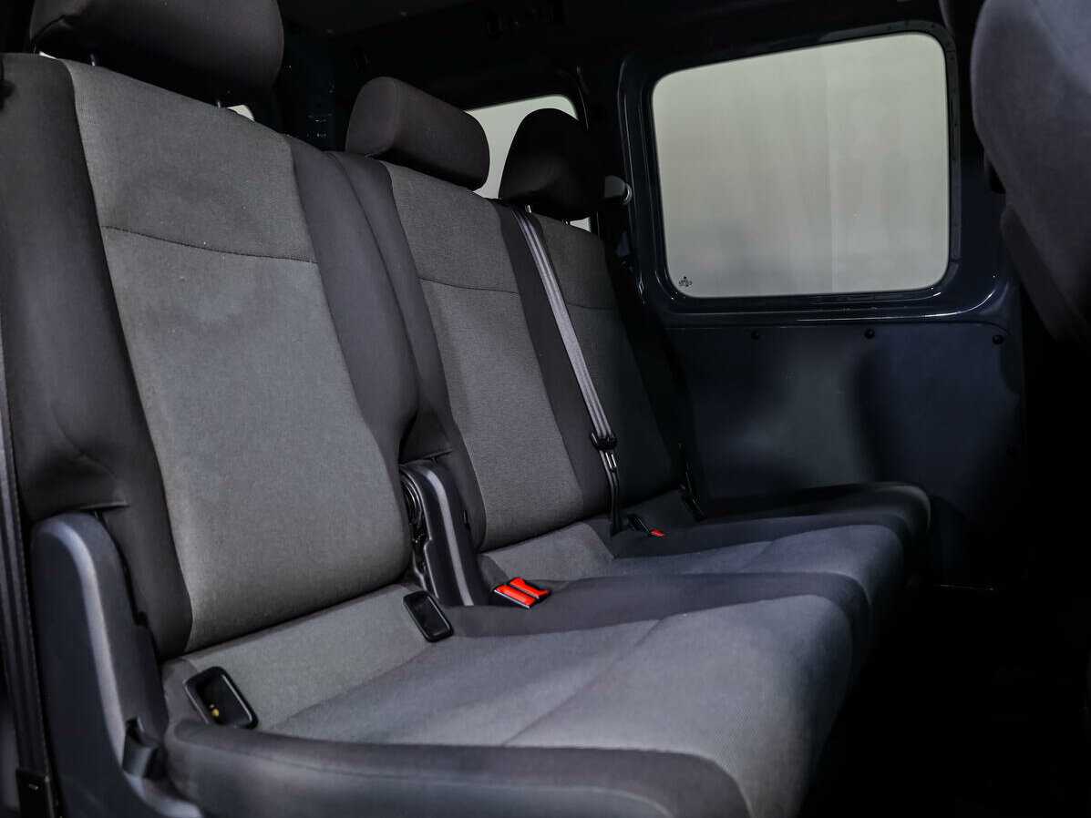 Volkswagen Caddy с пробегом — 2019 год. Фото: #10