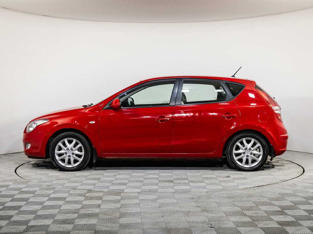 Hyundai i30 с пробегом — 2009 год. Фото: #6