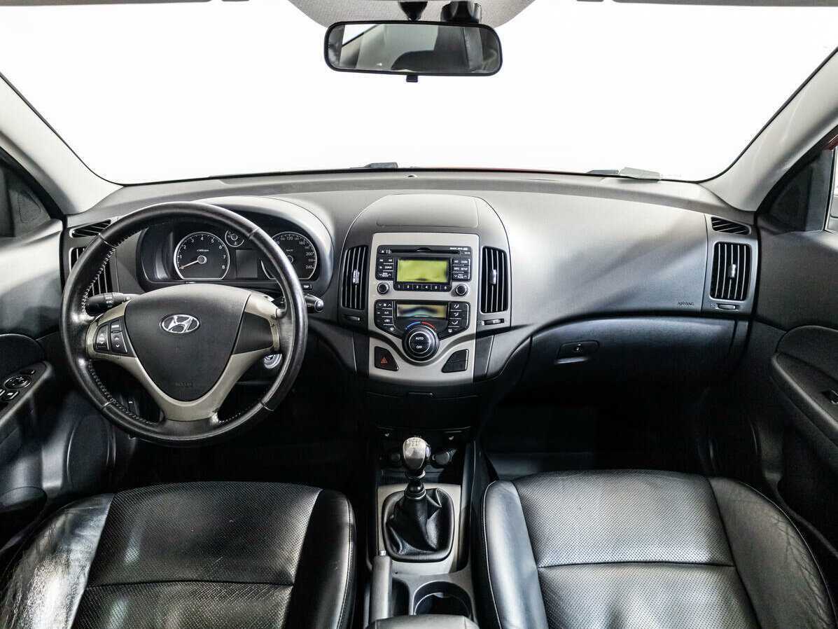 Hyundai i30 с пробегом — 2009 год. Фото: #11